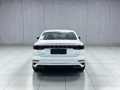 2022 Geely Emgrand 4th Gen 1.5L CVT Premium, белый — фото 8