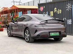 2026 Xiaomi SU7 RWD Pro — фото 9