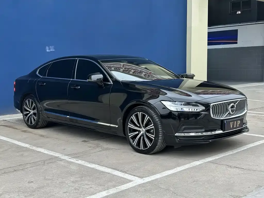 2024 Volvo S90
