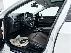 2022 BMW 1 Series 120i M Sport, белый — фото 14