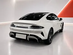 2026 Xiaomi SU7 RWD Pro — фото 6
