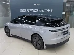 2025 Li Auto i6 2WD Standard — фото 13