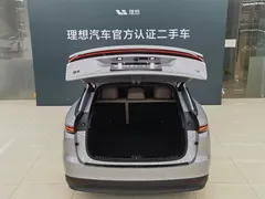 2025 Li Auto i6 2WD Standard — фото 16