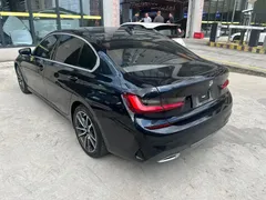 2022 BMW 3 Series 320Li M Sport Package, чёрный — фото 7