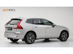 2021 Volvo XC60 2.0T B5 4WD Luxury — фото 3