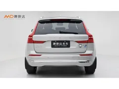 2021 Volvo XC60 2.0T B5 4WD Luxury — фото 4