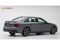 2023 Audi A4L 2.0T 45 TFSI quattro Sport — фото 3
