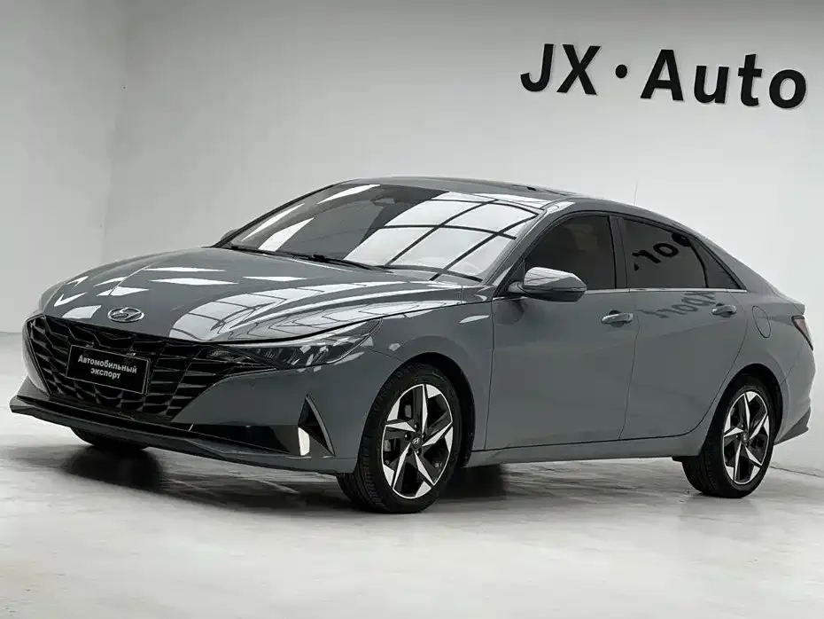 2022 Hyundai Elantra 1.5L CVT LUX Premium