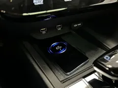 2022 Hyundai Elantra 1.5L CVT LUX Premium — фото 16