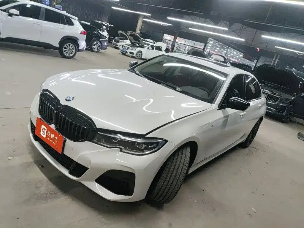 2021 BMW 3 Series 325Li M Sport Night Package