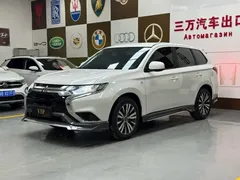 2021 Mitsubishi Outlander 2.0L 2WD 5 Seats, белый — фото 1