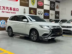 2021 Mitsubishi Outlander 2.0L 2WD 5 Seats, белый — фото 3