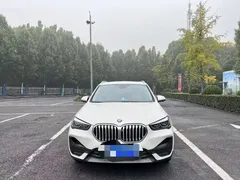 2022 BMW X1, белый — фото 2