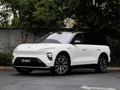 2024 Nio ES8 75kWh, белый — фото 1