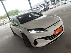 2025 BYD Seal 06 DM-i PHEV 120KM Smart Driving Premium, белый — фото 2