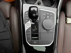 2022 BMW 3 Series 320Li M Sport Package, белый — фото 15
