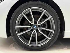 2022 BMW 3 Series 320Li M Sport Package, белый — фото 19