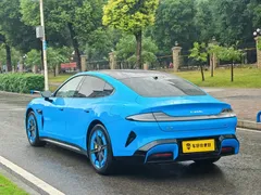 2026 Xiaomi SU7 RWD Standard, синий — фото 29