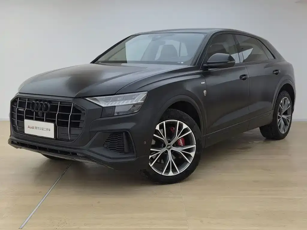 2022 Audi Q8 55 TFSI Luxury Dynamic
