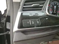 2022 Audi Q8 55 TFSI Luxury Dynamic, чёрный — фото 8