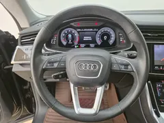 2022 Audi Q8 55 TFSI Luxury Dynamic, чёрный — фото 10