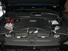 2022 Audi Q8 55 TFSI Luxury Dynamic, чёрный — фото 25