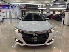 2022 Honda Crider 180Turbo CVT Luxury, белый — фото 2