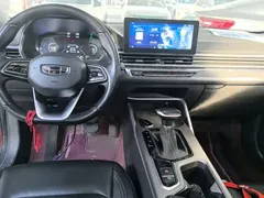2022 Geely Emgrand 4th Gen 1.5L CVT Premium — фото 13