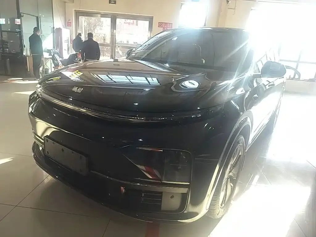 2024 Li Auto L7