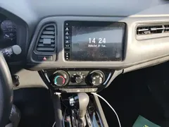 2020 Honda Vezel 1.5L CVT Pioneer, белый — фото 14