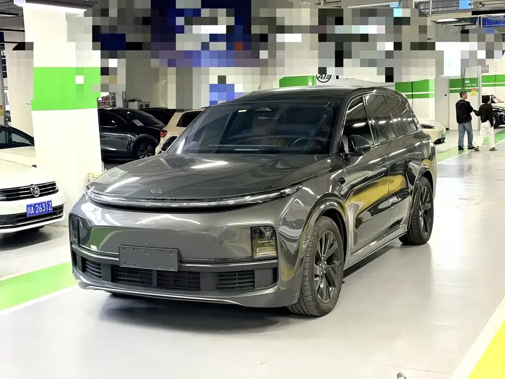 2023 Li Auto L8