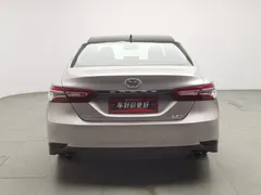 2021 Toyota Camry 2.5G Luxury — фото 4
