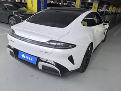 2024 Xiaomi SU7 4WD Long Range Advanced ADAS Max, белый — фото 3