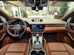 2023 Porsche Cayenne 3.0T Platinum Edition, синий — фото 7