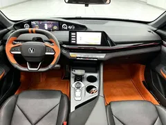 2022 Changan UNI-V 1.5T Sport — фото 4