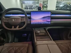 2026 Nio ES8 5-seat Executive Luxury, чёрный — фото 14