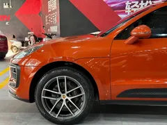 2022 Porsche Macan 2.0T — фото 7