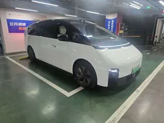 2025 Li Auto MEGA Home, белый — фото 2