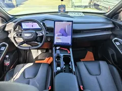 2023 Geely Atlas Cool 1.5TD, белый — фото 2