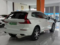 2021 Volvo XC60 T8 PHEV Luxury, белый — фото 19