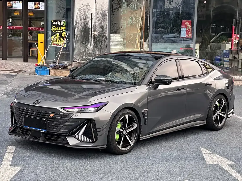 2023 Changan UNI-V 1.5T Premium