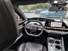 2023 Changan UNI-V 1.5T Premium — фото 6