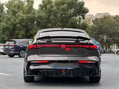 2023 Changan UNI-V 1.5T Premium — фото 11
