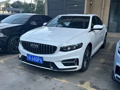 2023 Geely Preface 1.5TD Kunlun, белый — фото 1