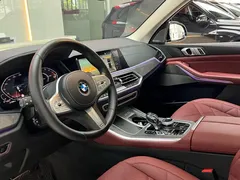 2022 BMW X5 30Li Premium M Sport Package, чёрный — фото 8
