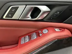 2022 BMW X5 30Li Premium M Sport Package, чёрный — фото 20