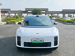 2025 Li Auto i6 2WD Standard, белый — фото 2