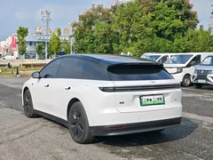 2025 Li Auto i6 2WD Standard, белый — фото 6