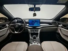 2023 BYD Qin PLUS Champion DM-i PHEV 120KM — фото 11