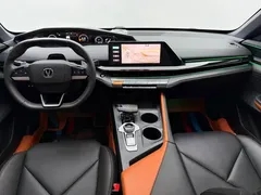 2023 Changan UNI-V 1.5T Premium — фото 3